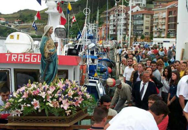 Boat tour Virgin of Guía.