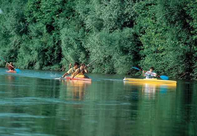 Descenso en canoa